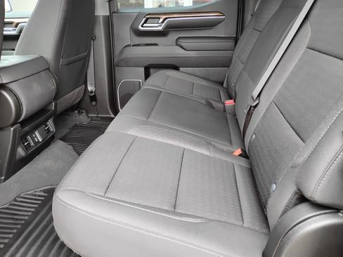 Used 2023 Chevrolet Silverado 1500 RST image 17