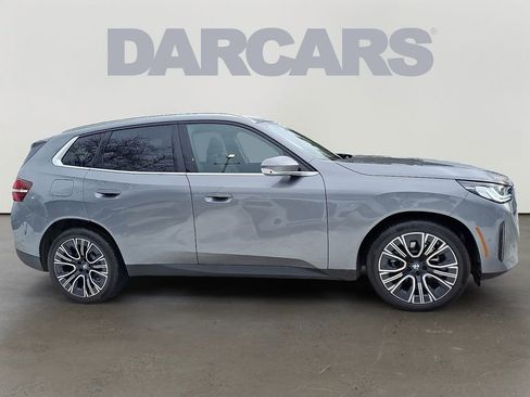 Used 2025 BMW X3 xDrive30i w/ Premium Package image 7