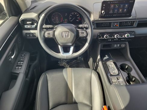 Certified 2024 Honda Pilot EX-L image 16