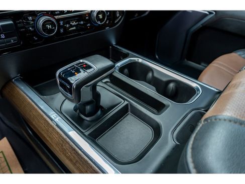 Used 2023 Chevrolet Silverado 1500 High Country w/ Technology Package image 26