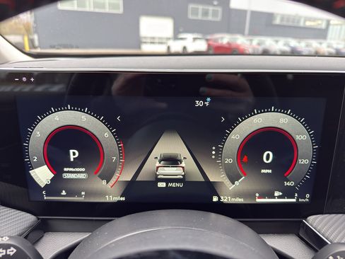 New 2026 Nissan Kicks SR image 17