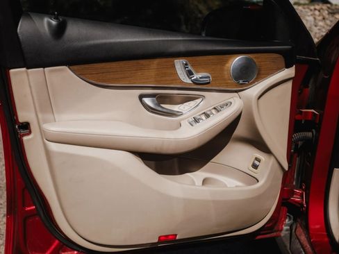 Used 2017 Mercedes-Benz GLC 300 4MATIC Coupe w/ Premium 2 Package image 11