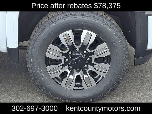 New 2026 GMC Sierra 2500 Denali w/ Denali Reserve Package AWD/4WD image 9