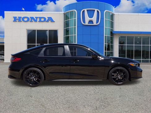 Used 2025 Honda Civic Sport image 2