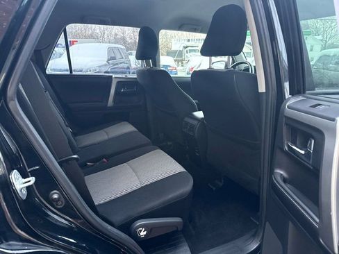 Used 2016 Toyota 4Runner SR5 image 20