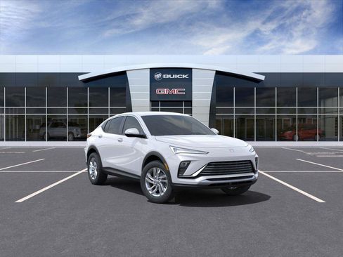 New 2025 Buick Envista Preferred image 1