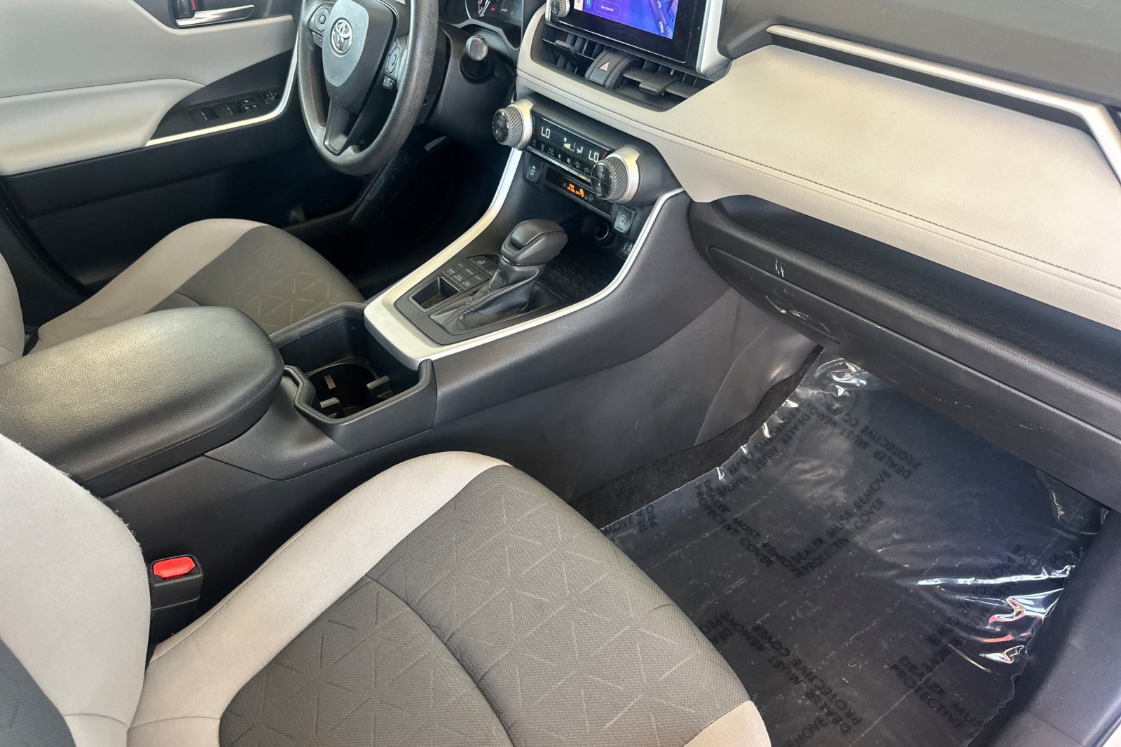 Certified 2023 Toyota RAV4 XLE w/ Convenience Package AWD/4WD image 20
