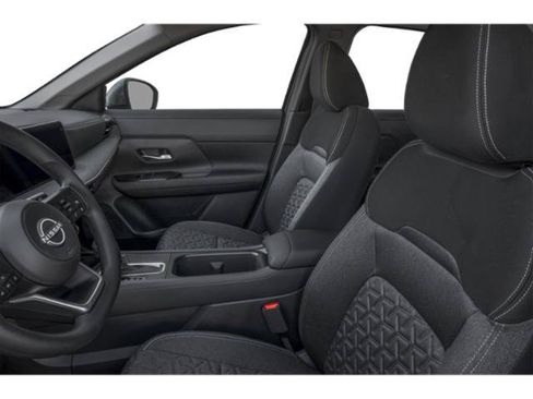 Certified 2025 Nissan Kicks SV AWD/4WD image 11