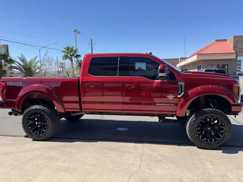 Used 2019 Ford F250 Lariat w/ Lariat Ultimate Package image 5