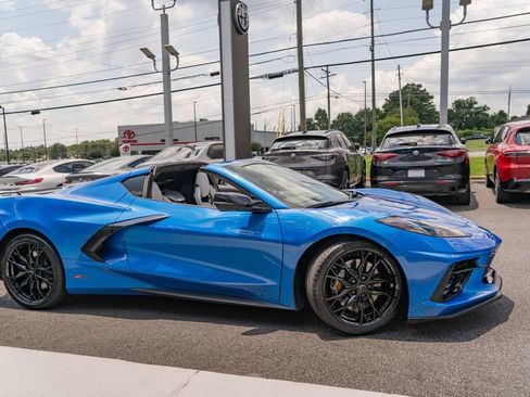Used 2024 Chevrolet Corvette Stingray Preferred Cpe w/ Z51 Performance Package RWD image 12