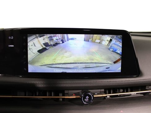 Used 2024 Nissan Ariya VENTURE+ image 20