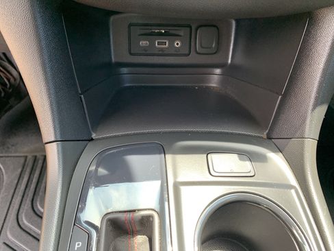 Used 2023 Chevrolet Equinox RS w/ RS Leather Package FWD image 23