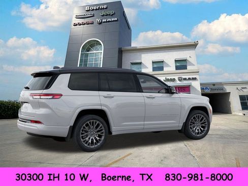 New 2026 Jeep Grand Cherokee L Summit AWD/4WD image 4