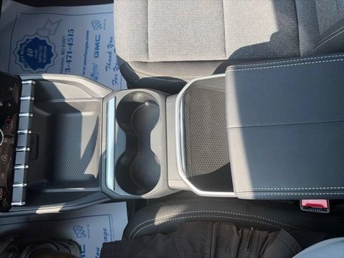 New 2027 GMC Terrain Elevation w/ LPO, Floor Liner Package FWD image 24