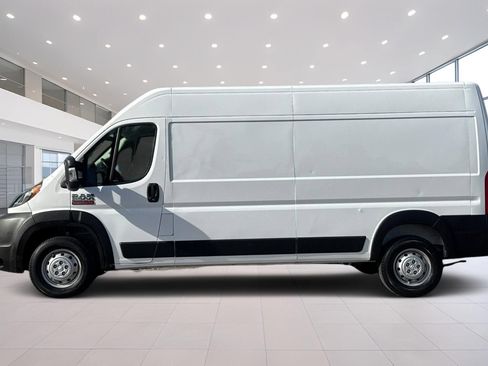 Used 2021 RAM ProMaster 2500 FWD image 7