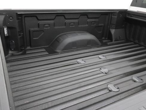 Used 2024 Chevrolet Silverado 2500 LT w/ Z71 Sport Edition image 5