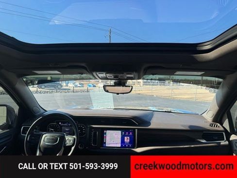 Used 2021 GMC Yukon Denali w/ Denali Ultimate Package image 10