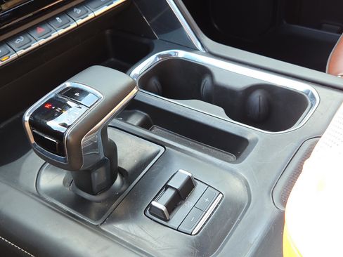 Used 2023 GMC Sierra 1500 Denali Ultimate image 24