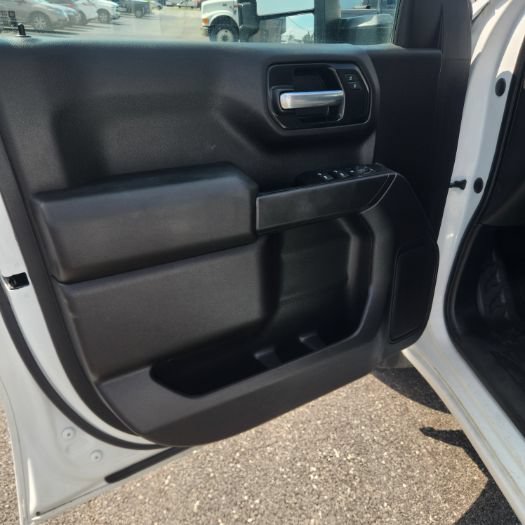 Used 2023 Chevrolet Silverado 1500 W/T w/ WT Value Package AWD/4WD image 14