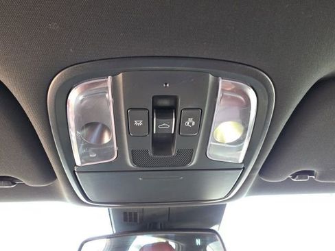 Used 2021 Kia Stinger GT1 image 20