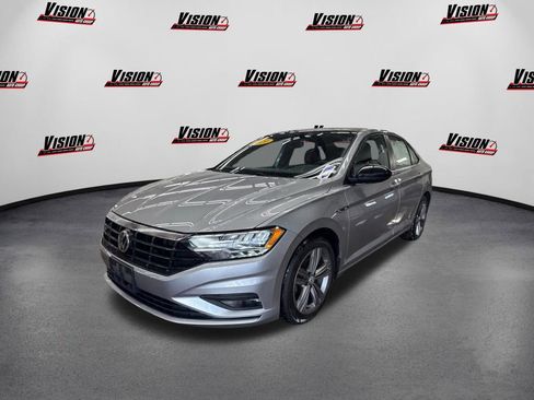 Used 2020 Volkswagen Jetta R-Line w/ R-Line Cold Weather Package image 1