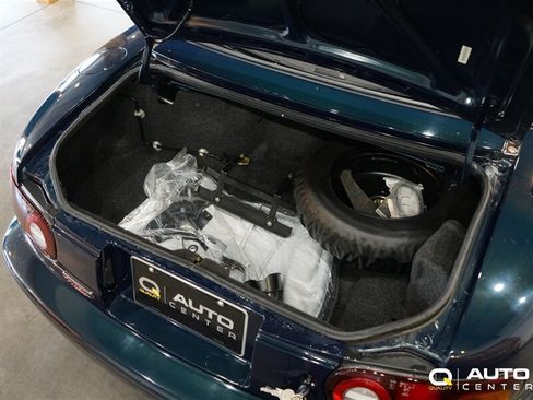 Used 1996 MAZDA MX-5 Miata RWD image 34