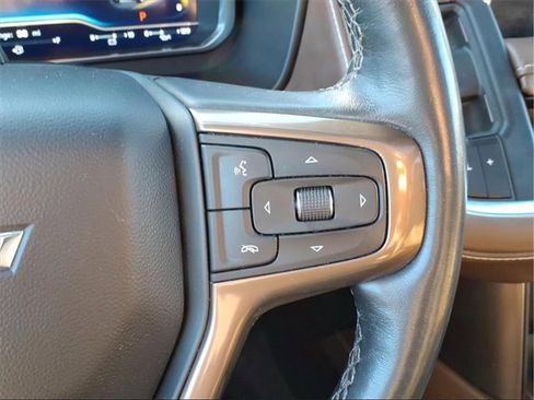 Used 2023 Chevrolet Tahoe High Country w/ Advanced Technology Package image 35