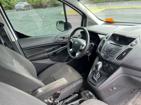 Used 2017 Ford Transit Connect XL FWD image 8