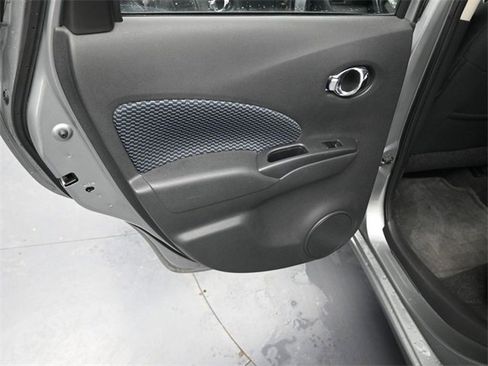 Used 2014 Nissan Versa Note SV w/ SL Package image 24