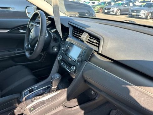 Used 2020 Honda Civic LX image 17