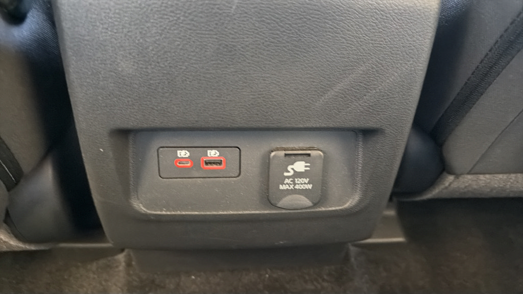 Used 2023 Nissan Frontier PRO-4X w/ Pro Convenience Package AWD/4WD image 15