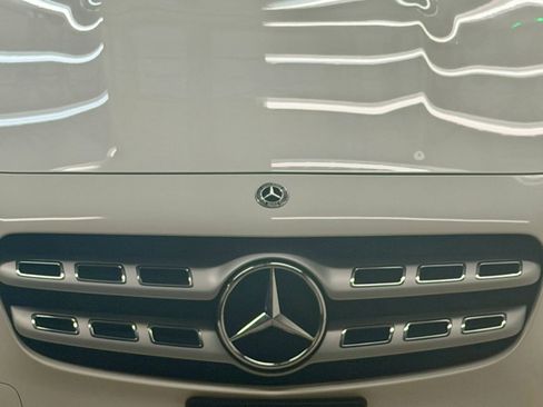 Used 2018 Mercedes-Benz GLA 250 GLA 250 4MATIC Sport Utility 4 w/ Multimedia Package image 5