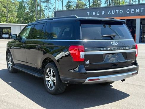 Used 2024 Ford Expedition Max XLT AWD/4WD image 3