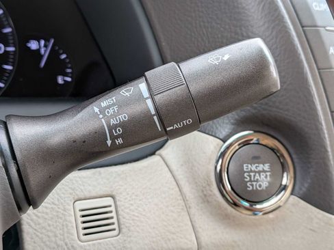 Used 2012 Lexus LS 460 AWD image 24