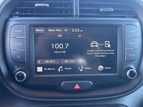 Certified 2025 Kia Soul LX image 24