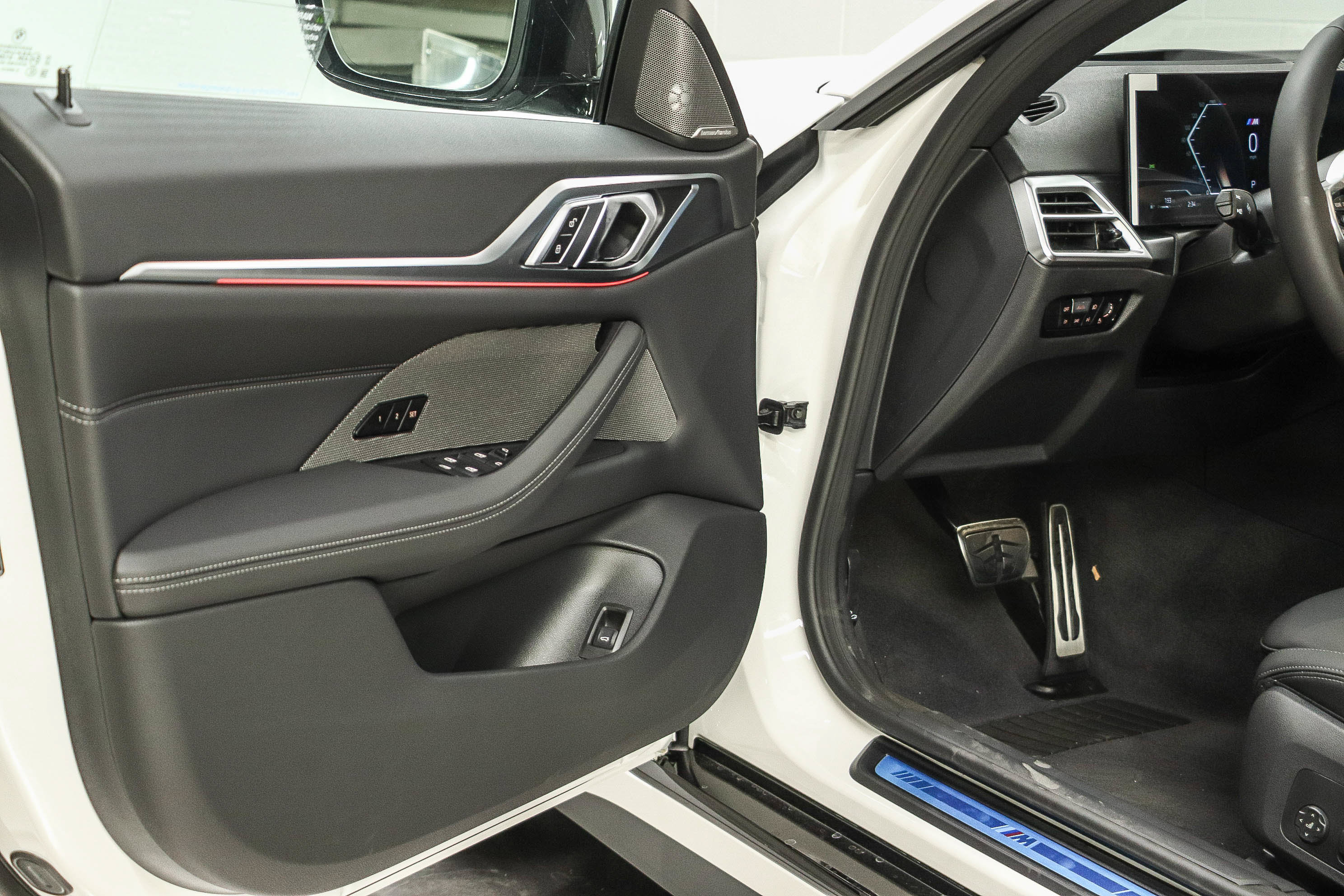 New 2026 BMW 430i w/ M Sport Package RWD image 22