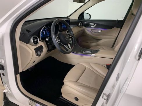 Used 2021 Mercedes-Benz GLC 300 4MATIC image 31