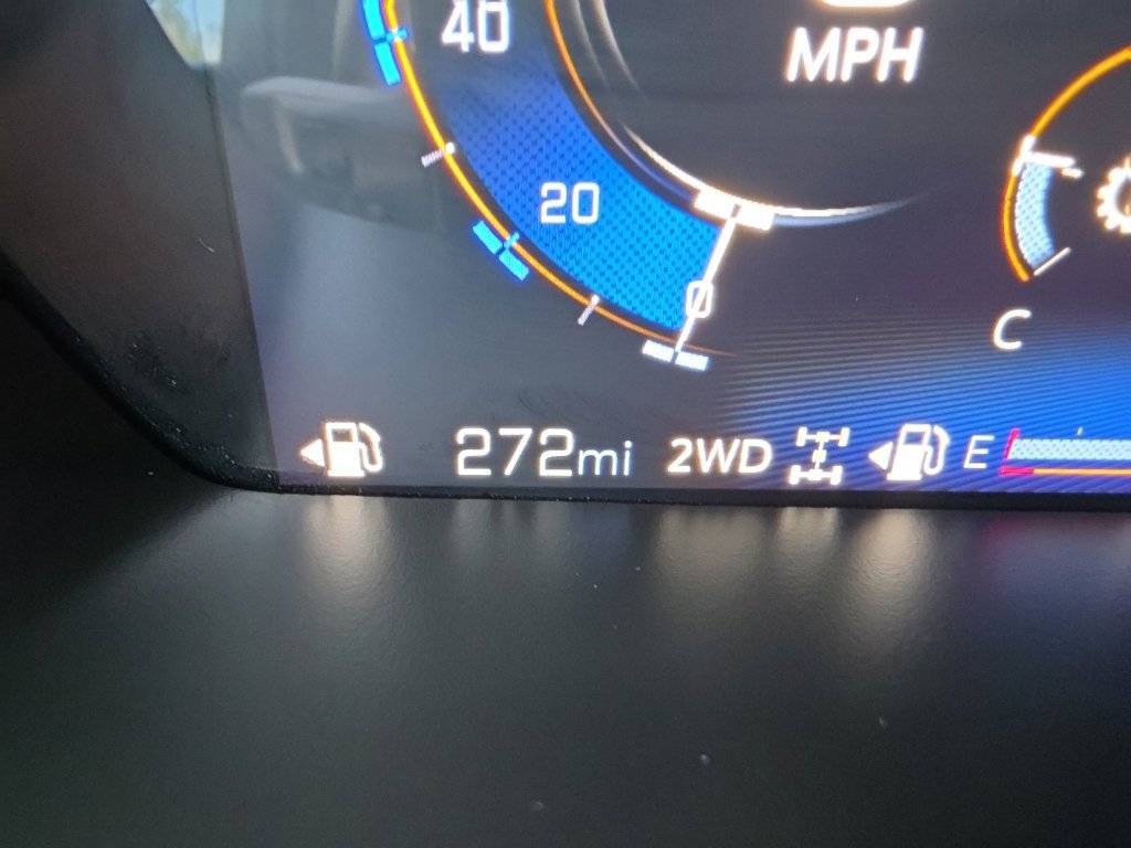 Certified 2024 Chevrolet Colorado LT w/ LT Convenience Package II AWD/4WD image 9