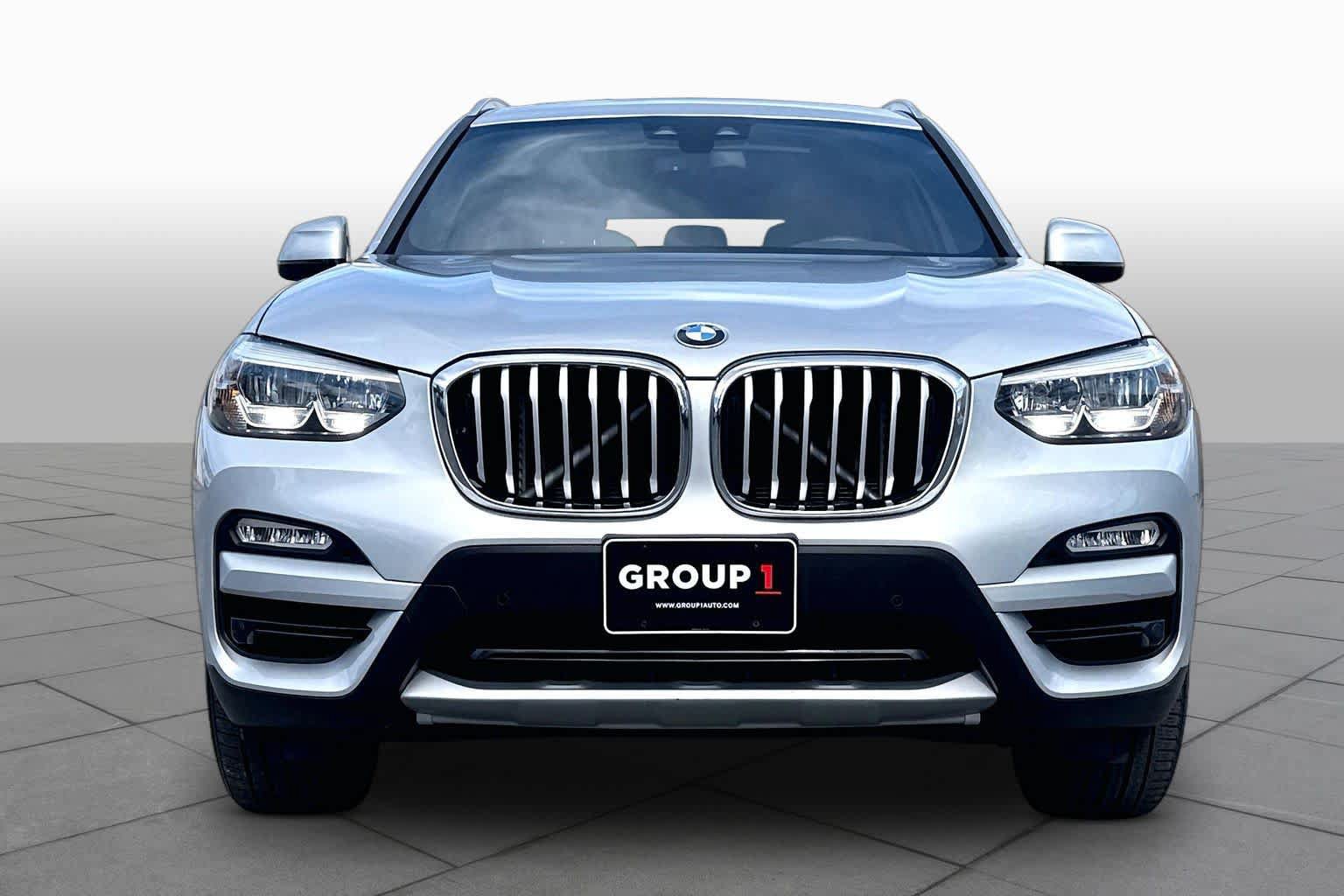 Used 2019 BMW X3 xDrive30i w/ Driving Assistance Package AWD/4WD image 3