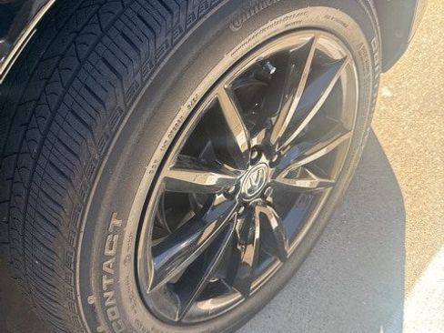 Used 2025 Acura RDX SH-AWD image 10