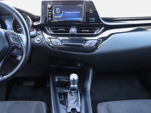 Certified 2018 Toyota C-HR XLE FWD image 13