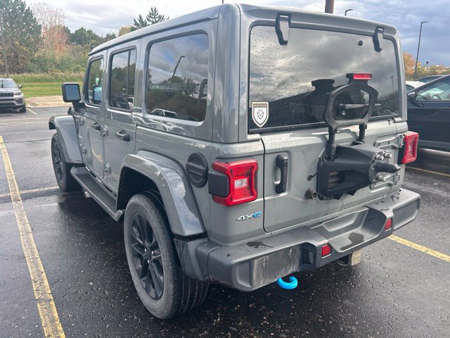 Used 2023 Jeep Wrangler Unlimited Sahara w/ Cold Weather Group AWD/4WD image 2