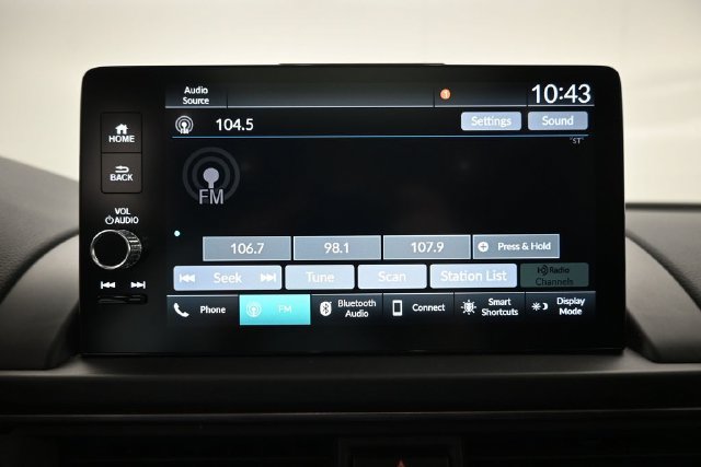 Used 2025 Honda Pilot TrailSport image 13