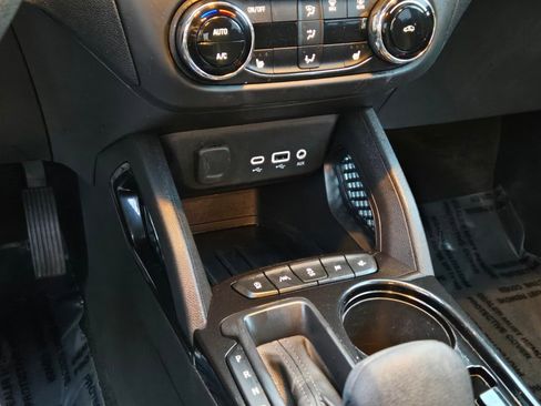 Certified 2023 Chevrolet TrailBlazer LT w/ Convenience Package image 25