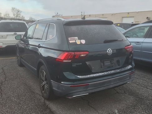 Used 2018 Volkswagen Tiguan SE AWD/4WD image 8