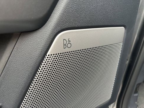 New 2026 Ford F250 Lariat w/ Black Appearance Package image 13