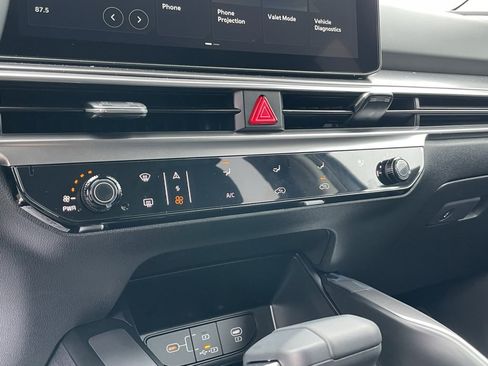 New 2026 Kia Sorento LX image 15