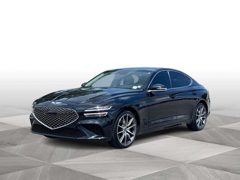 Used 2023 Genesis G70 2.0T RWD image 4