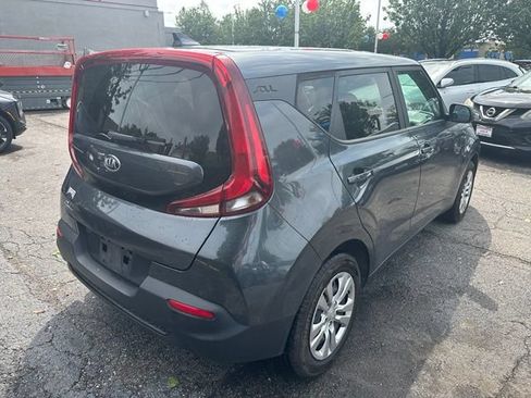 Used 2020 Kia Soul LX FWD image 4