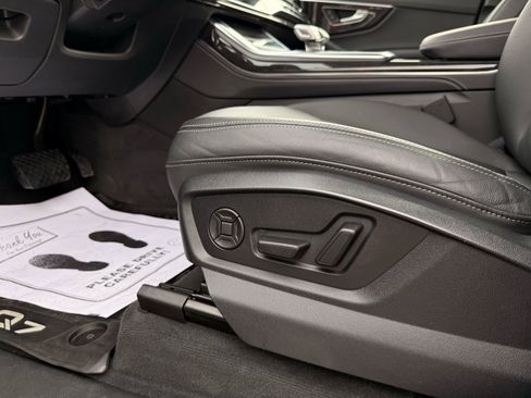 Used 2025 Audi Q7 3.0T Premium Plus w/ Premium Plus Package image 48